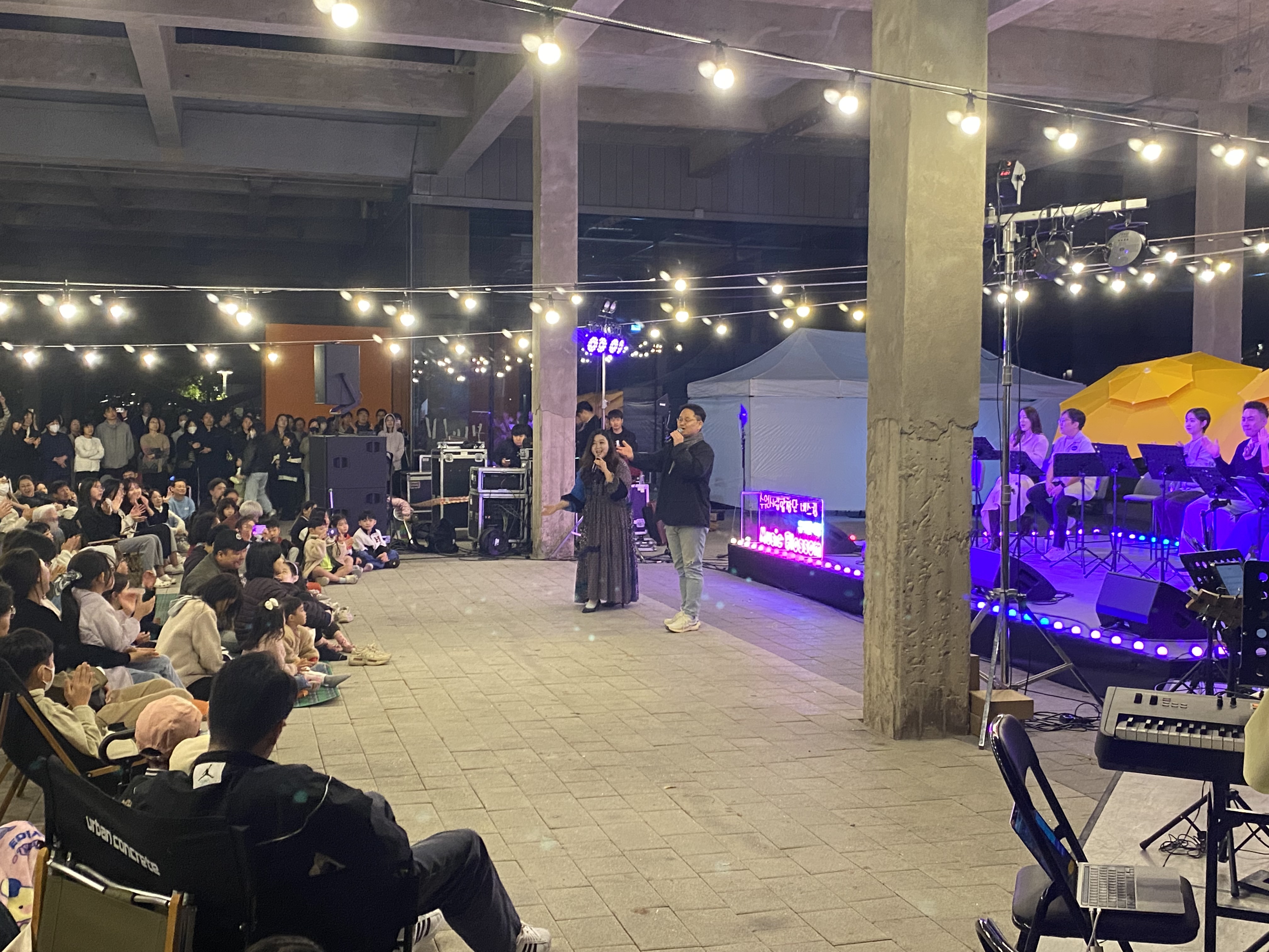 20241002 공원버스킹-3.jpg