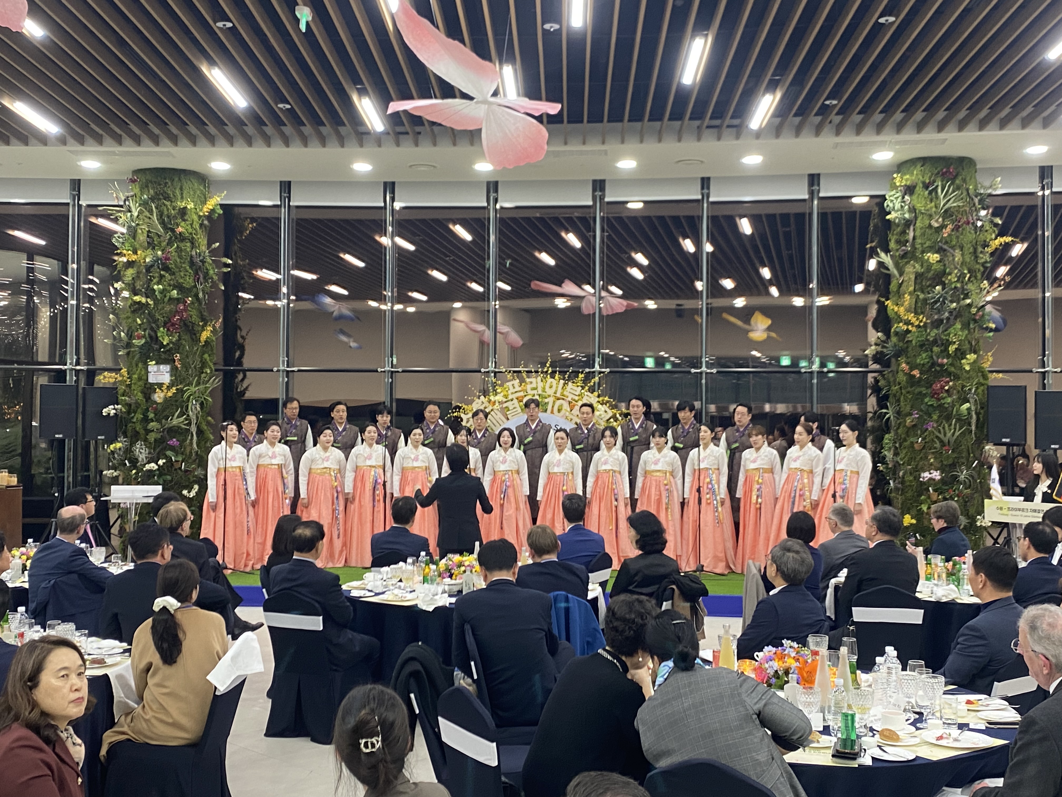 20250414 프라이부르크 대표단 환영만찬-1.jpg